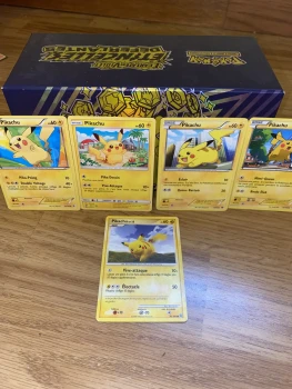 Lot de carte pokemon Pikachu