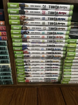 Intégrale 31 tomes Tokyo revengers + characters book