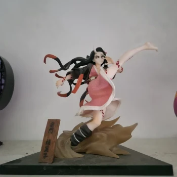 Figurine Nezuko ( sans boîte ! )