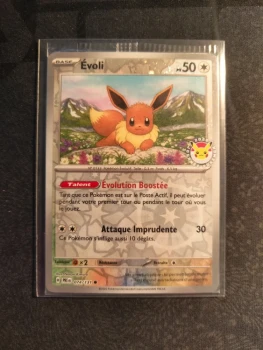 Évoli Cosmic Journée Pokémon 2025 Évolution Prismatique Pre 074