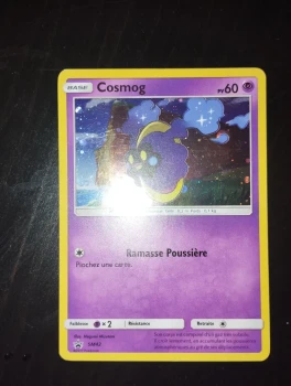 Carte pokémon cosmog SM42 édition 2017