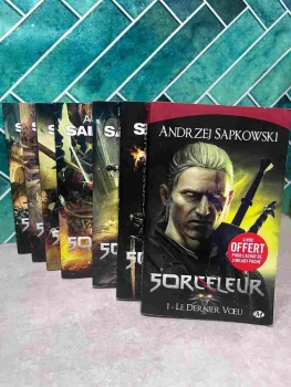 Livre / roman : sorceleur / the witcher - saga 1 a 7
