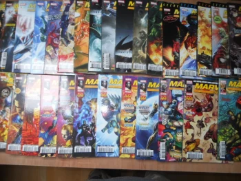 marvel universe lot de 31 bd  collection complete du N°1 au N°31 TBE