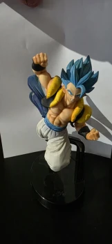 Figurine de gogeta