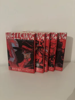 Lot Hellsing tomes 1 à 5 – Édition Delcourt/Tonkam – Bon état