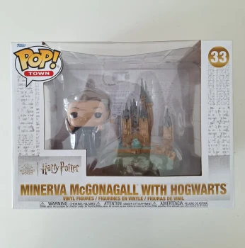 Funko Pop Harry Potter Minerva McGongall with Hogwarts #33