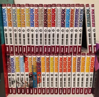 Intégrale Berserk - tome 1 à 40 - comme neuf