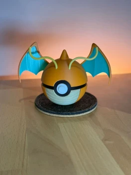 Pokeball Pokemon - Dracolosse / Dragonite