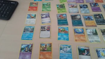 Lot de 40 carte + pokemon