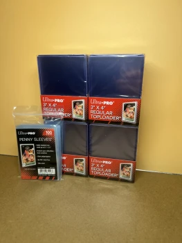 Lot de 100 top loaders + 100 sleeves Ultra Pro