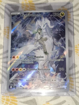 Reshiram carte pokémon