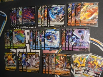 Lot de 42 cartes Pokémon Japonaises V / Vstar - Aucun double - Multiples séries