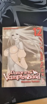 Manga Dance in the vampire bund