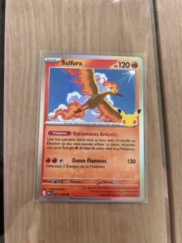Carte Pokémon - Sulfura 011/128 - 30eme anniversaire