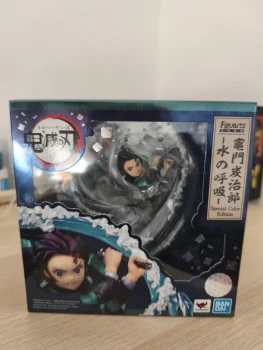 Figurine spécial color édition Tanjiro Kamado Demon Slayer figuarts zero