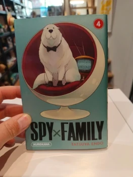 Spy x Family tome 4
