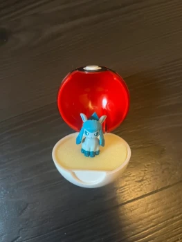 gachapon pokemon givrali glaceon