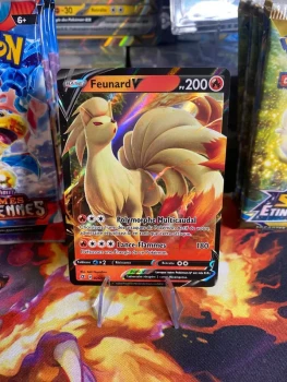 Carte Pokémon FR Feunard V 026/192 Clash des Rebelles