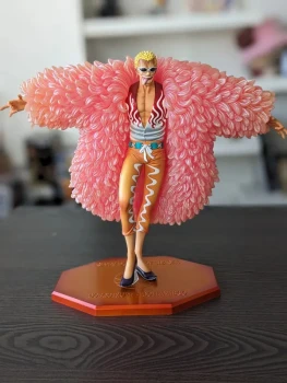 Figurine One Piece - Doflamingo - Megahouse