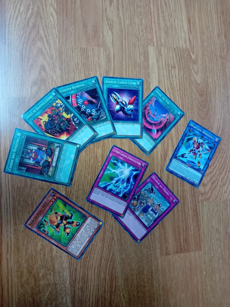 Lot de carte yu-gi-oh