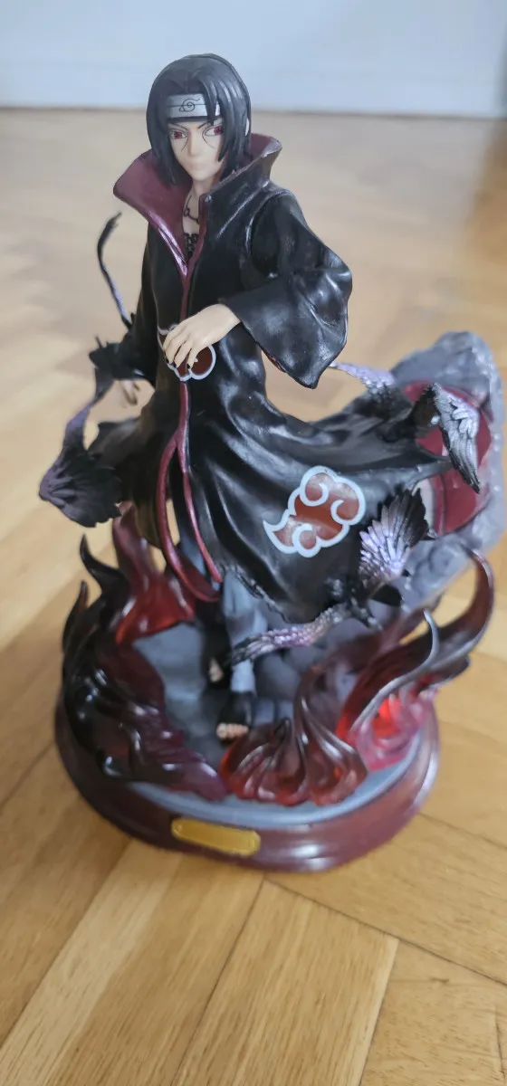 Figurine Uchiha Itachi