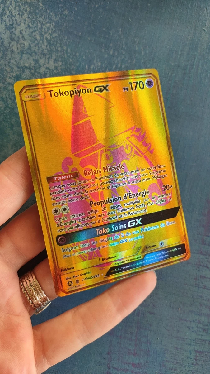 Carte Pokémon Tokopiyon GX Gold SV94/SV94 – Destinées Occultes – FR
