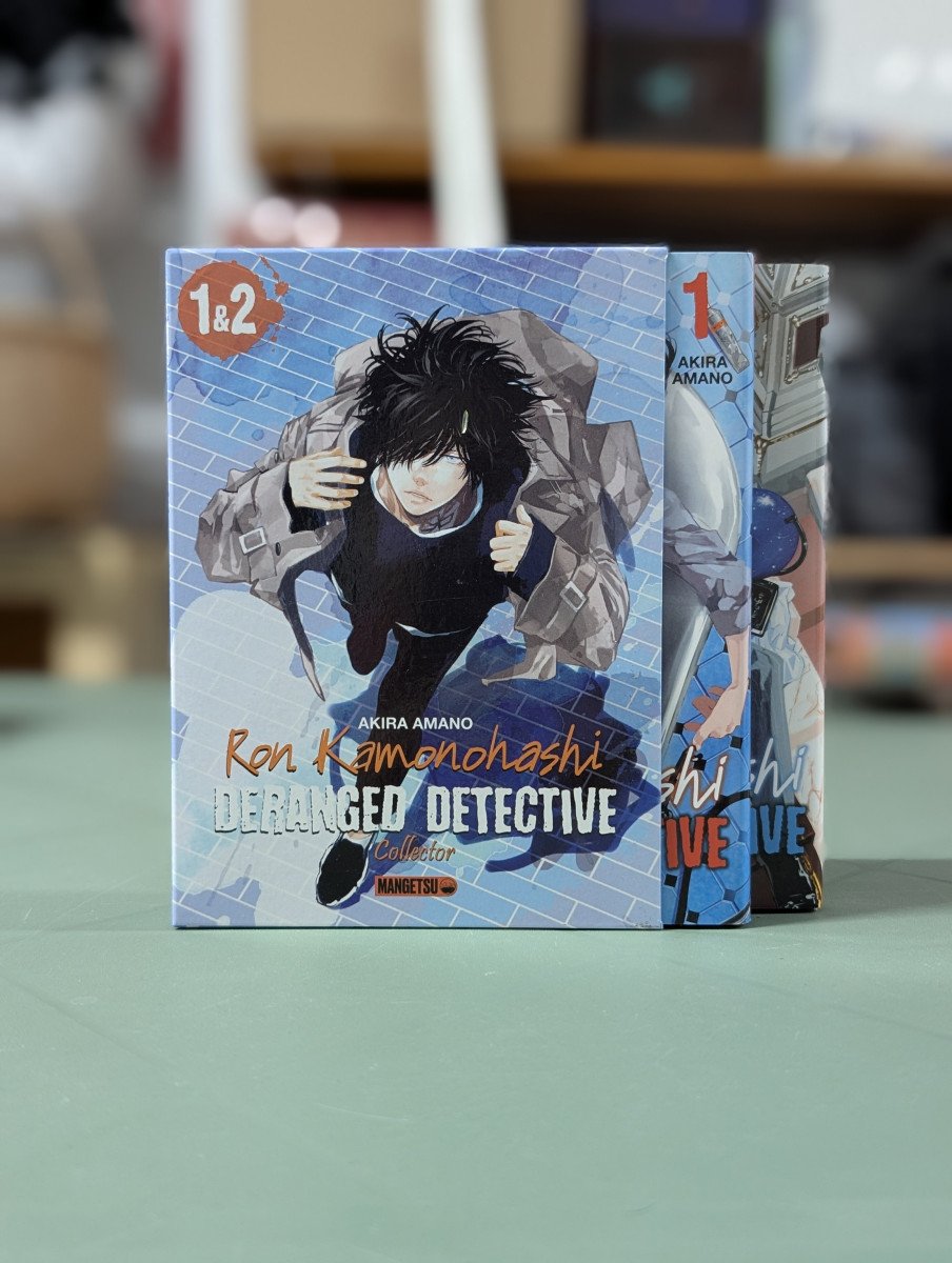Ron Kamonohashi Deranged Detective Coffret Collector, goodies non utilisés, en très bon état