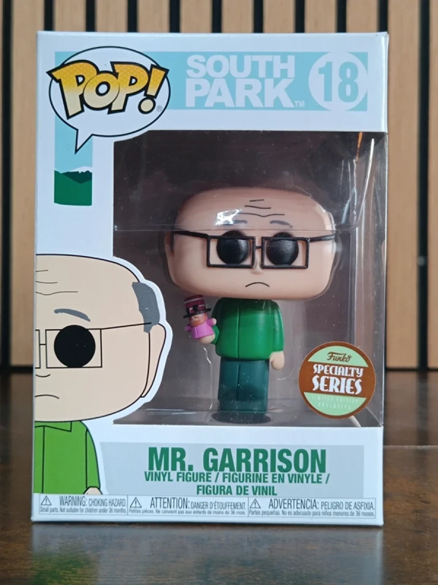 Funko Pop South Park Mr. Garrison n°18 – Specialty Series avec boîte