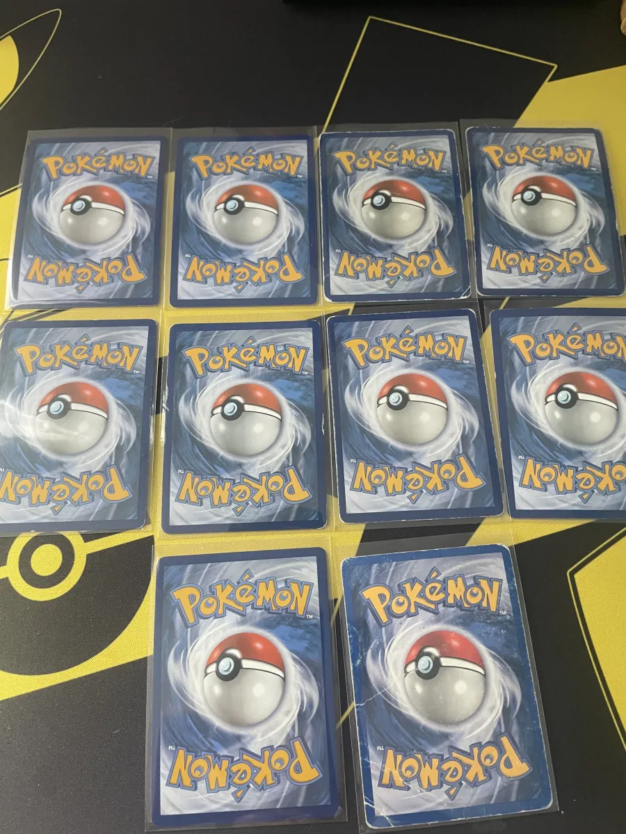Lot de cartes Pokémon