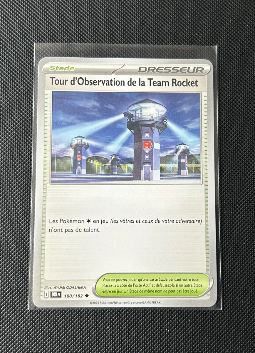 Carte Pokémon - Tour d’Observation de la Team Rocket 180/182 - Rivalités Destinés