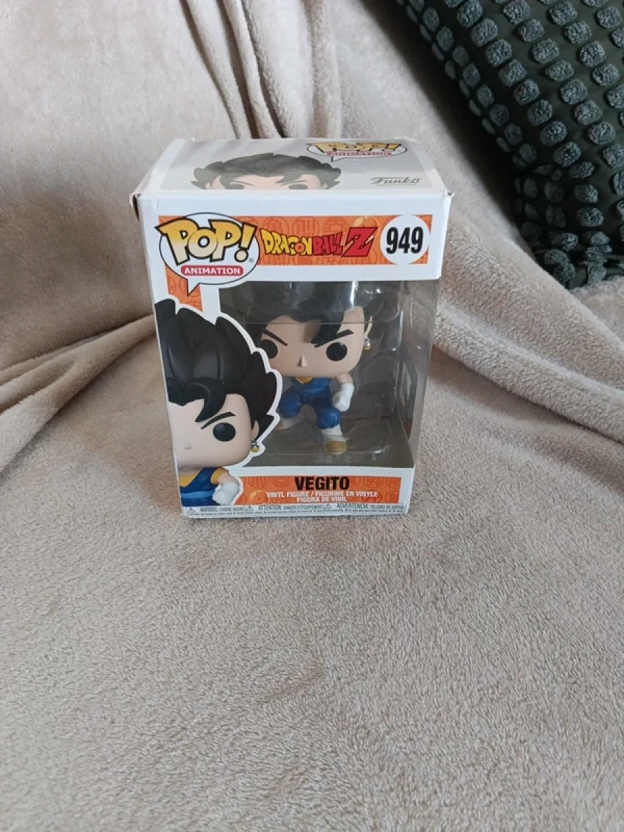 Figurine pop vegito n 949 en très Bon état général