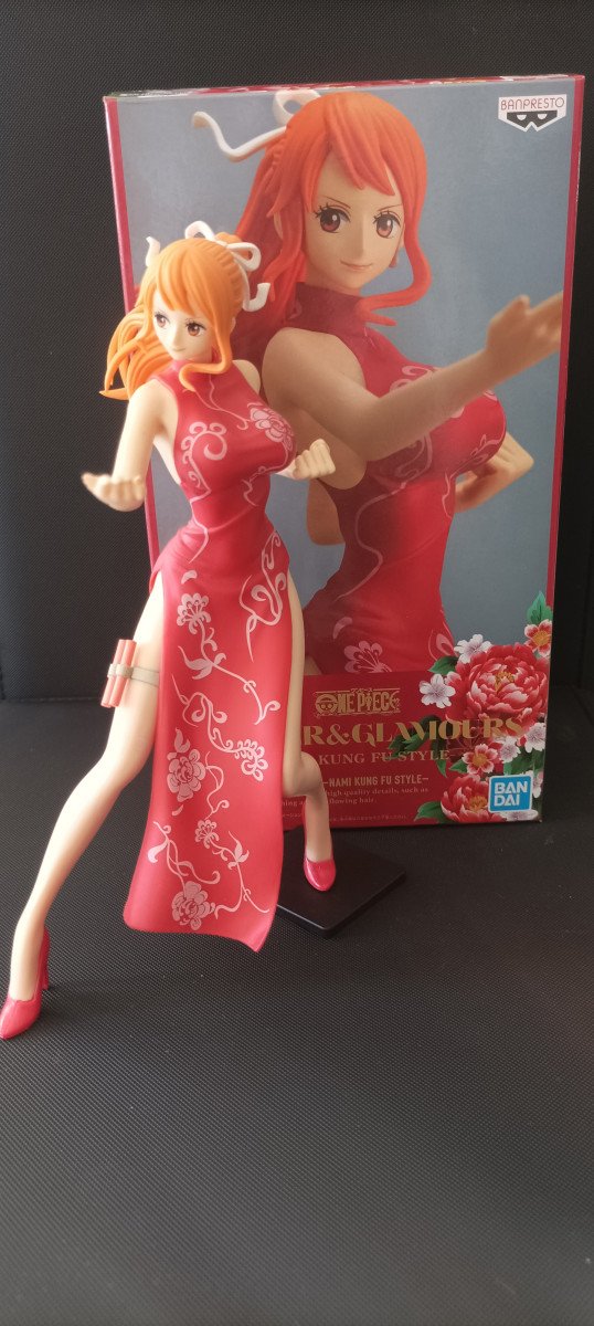 Figurine Nami