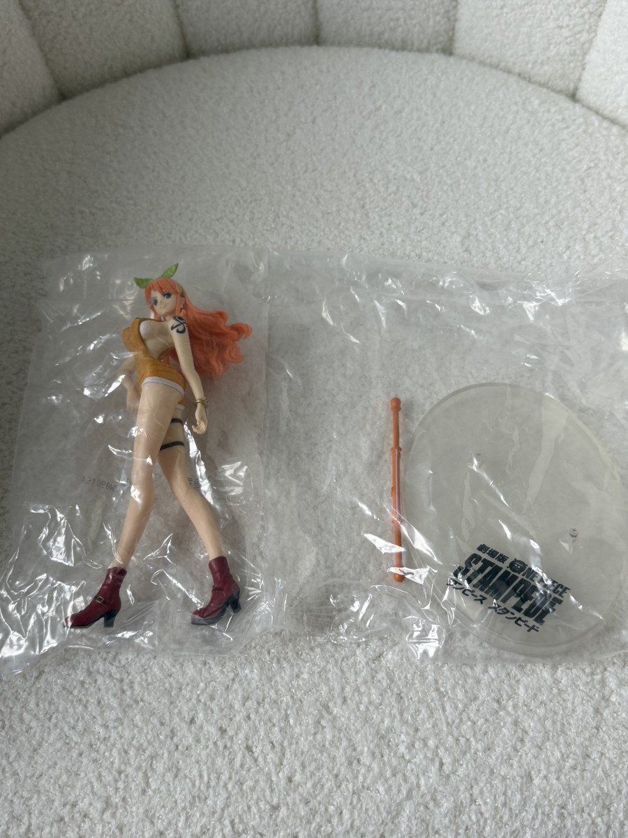 Figurine Nami One Piece Ichiban Kuji - Stampede (Prize D) - Officielle Band