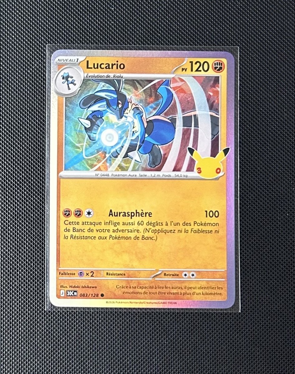 Carte Pokémon - Lucario 83/128 - Holo - 30ème Anniversaire