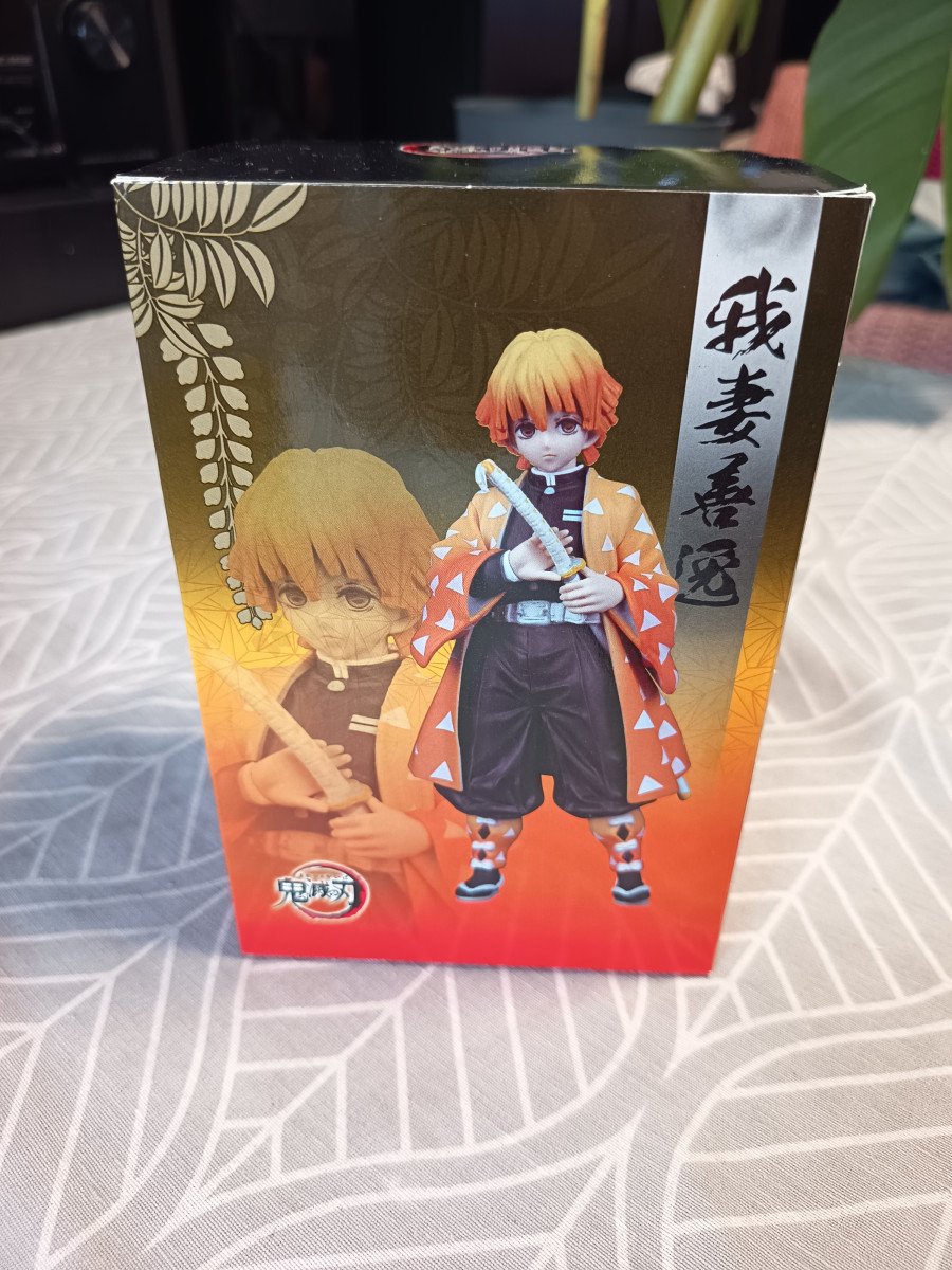 Figurine Demon Slayer - Zenitsu Agatsuma (Kimetsu no Yaiba)