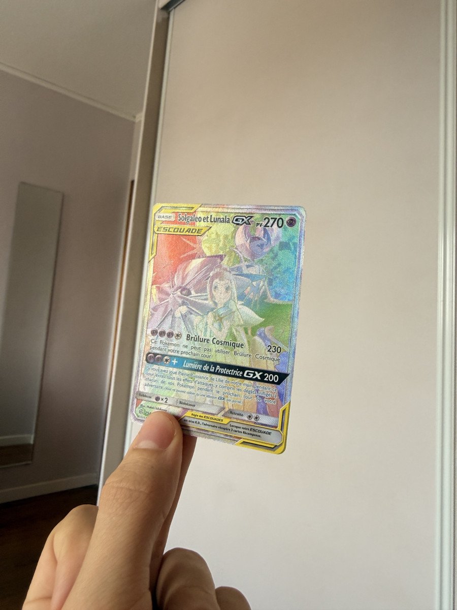 Carte Pokémon Solgaleo et Lunala GX Rainbow 254/236 VF