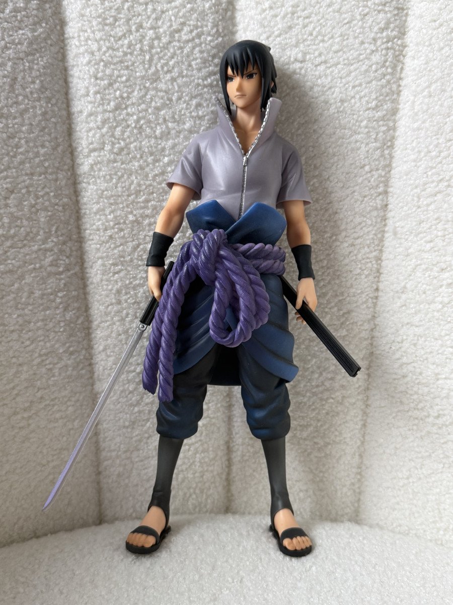 Figurine Sasuke Uchiha - Naruto Shippuden - Grandista Nero (Banpresto)
