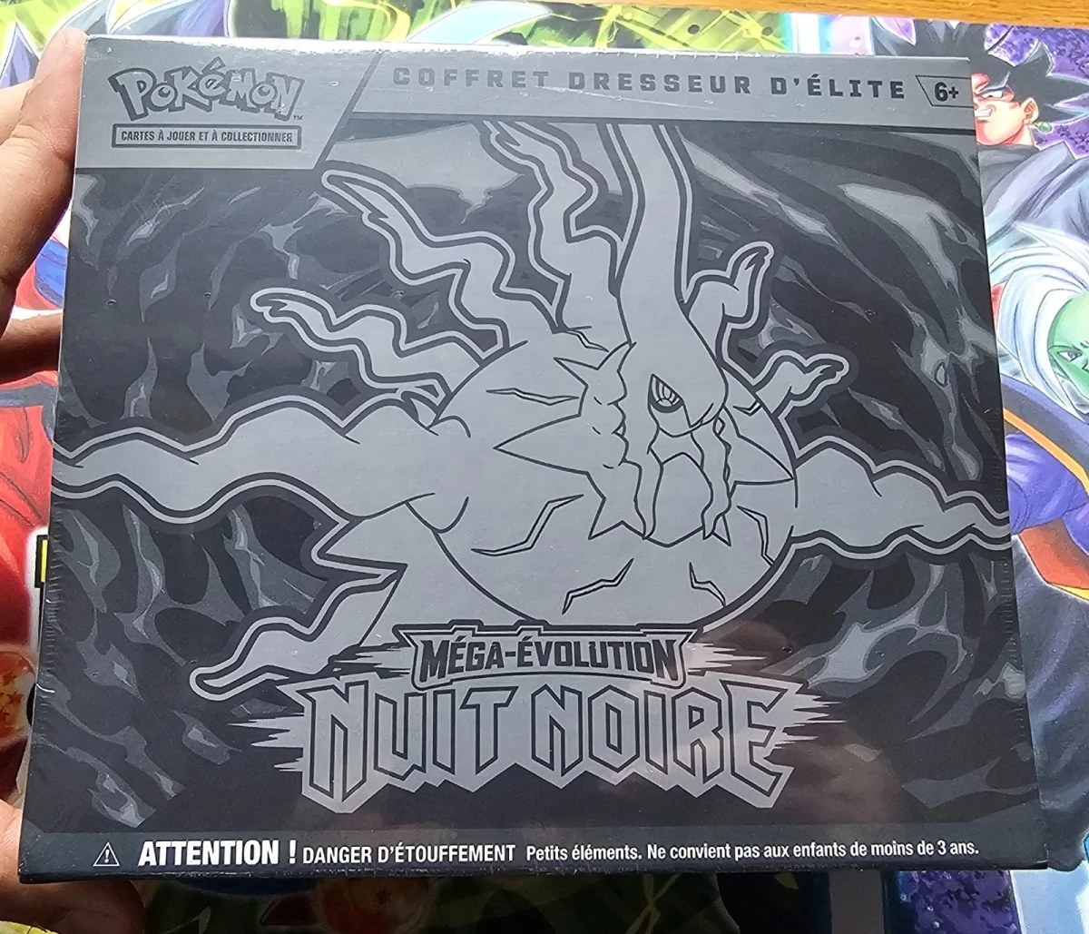ETB Pokémon ME05 : Nuit Noire (ME05 ) Elite Trainer Box FR SCELLÉ