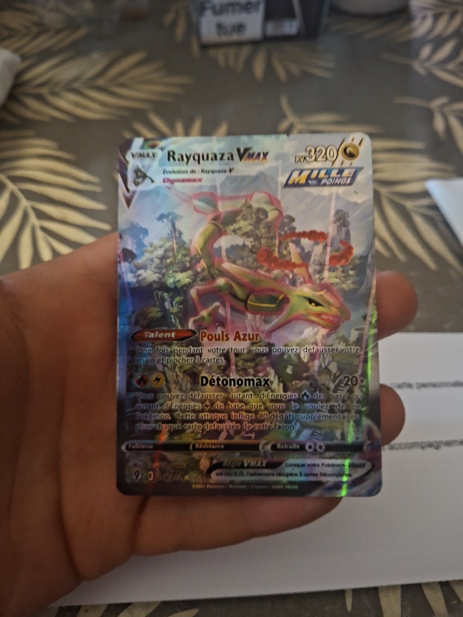 Rayquaza vmax
