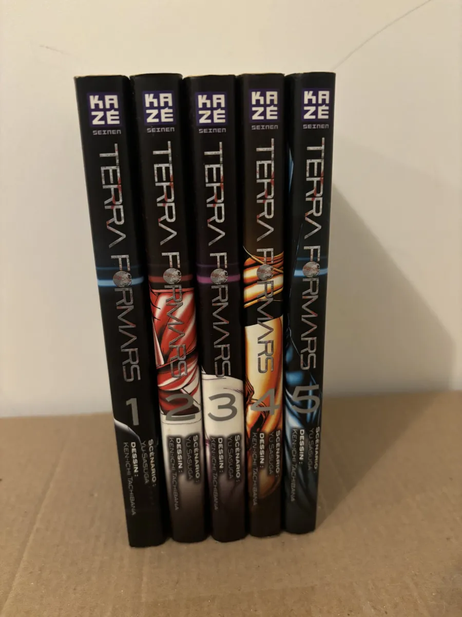 Lot Terra Formars – tomes 1 à 5 – Édition Kazé – Bon état