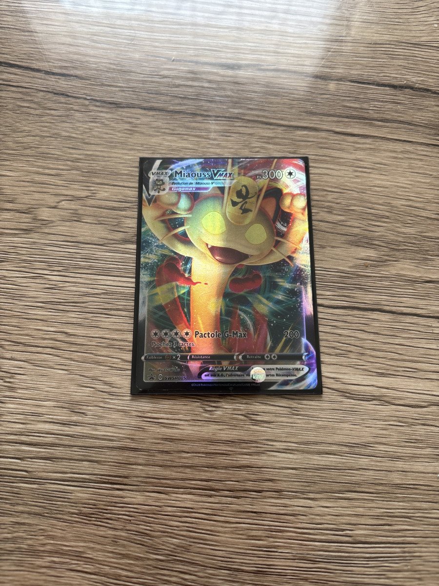 Carte Pokémon Miaouss VMAX (SWSH079) 🃏