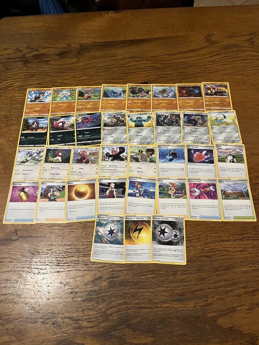 Lot de 75 cartes Pokémon