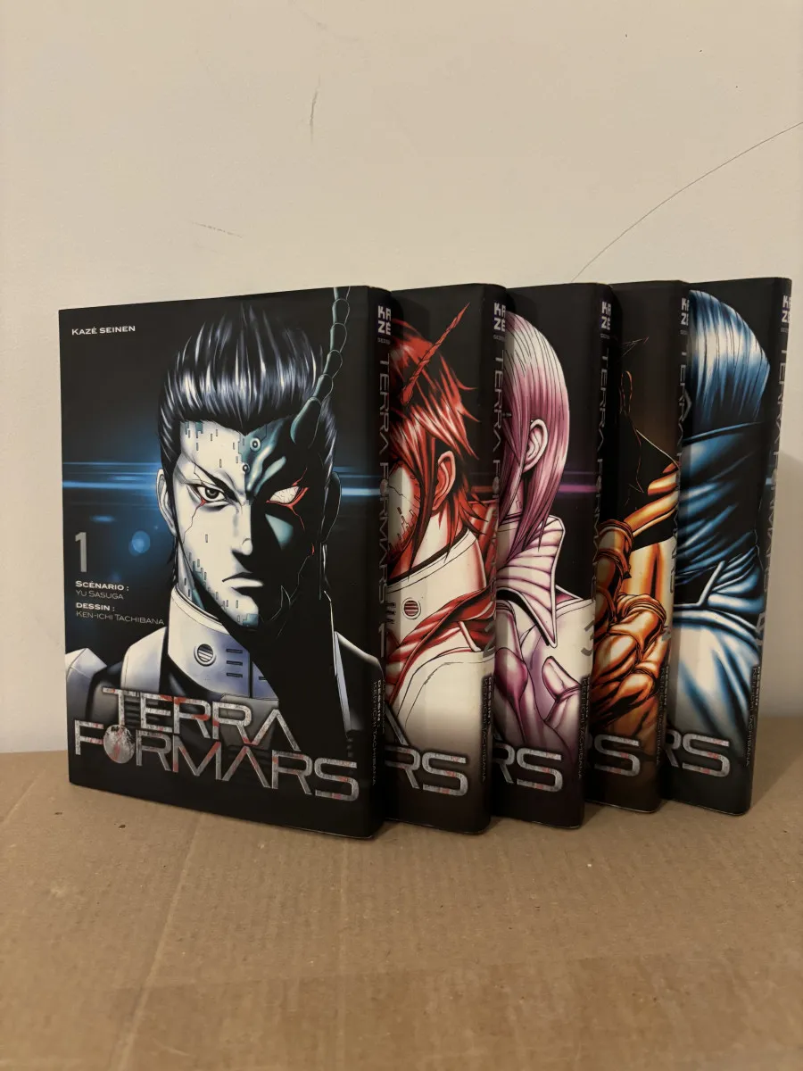 Lot Terra Formars – tomes 1 à 5 – Édition Kazé – Bon état