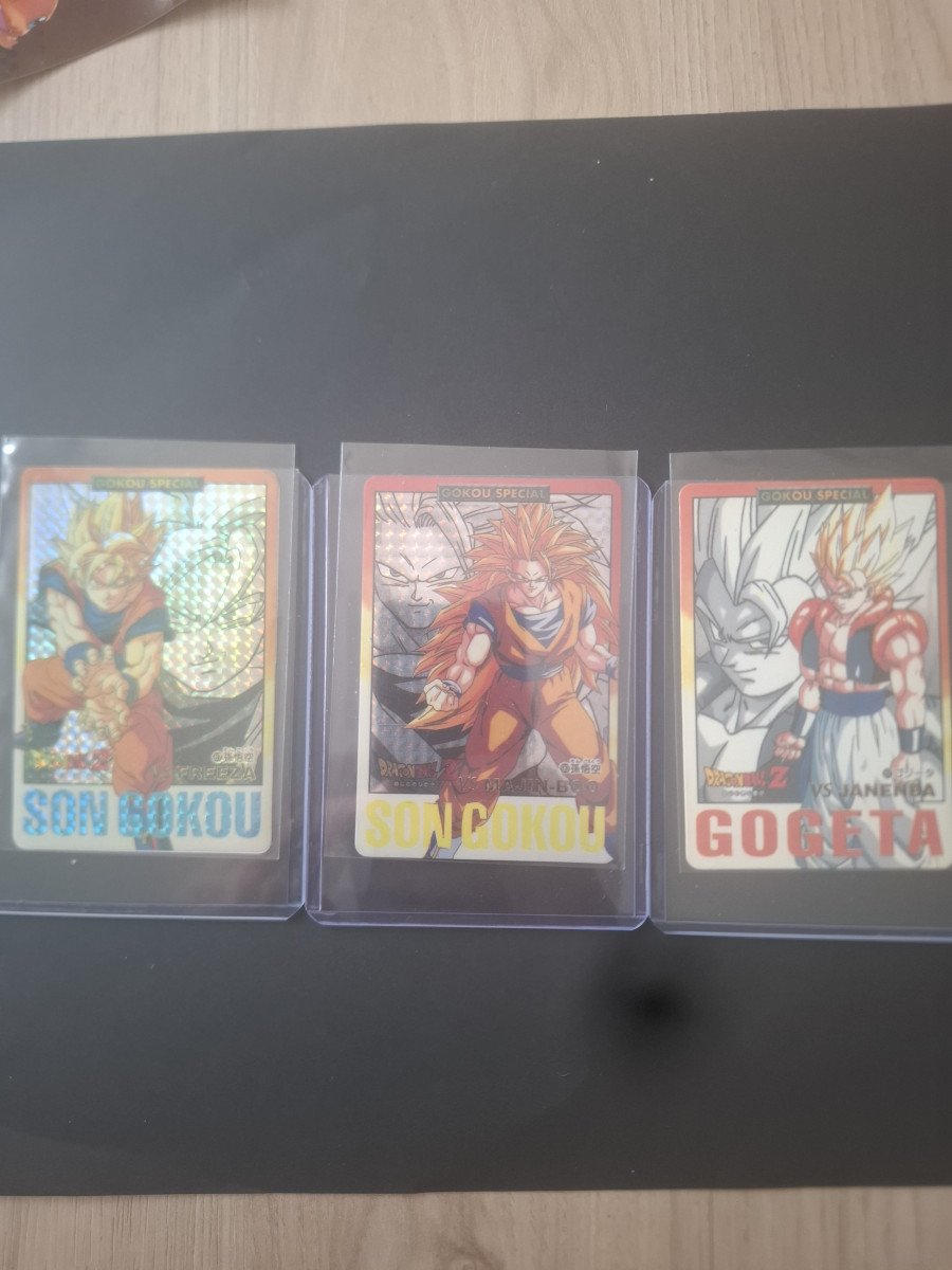 Carte dragon ball goku spécial
