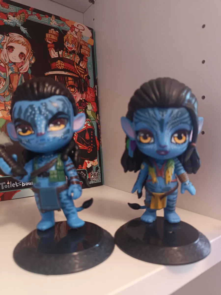 Lot de 2 figurines  avatar