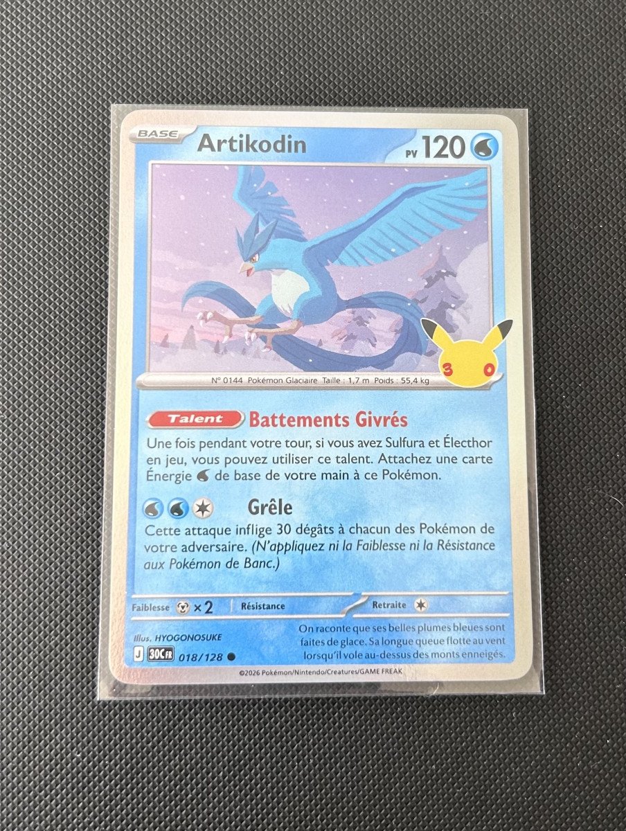 Carte Pokémon - Artikodin 18/128 - Holo - 30ème Anniversaire