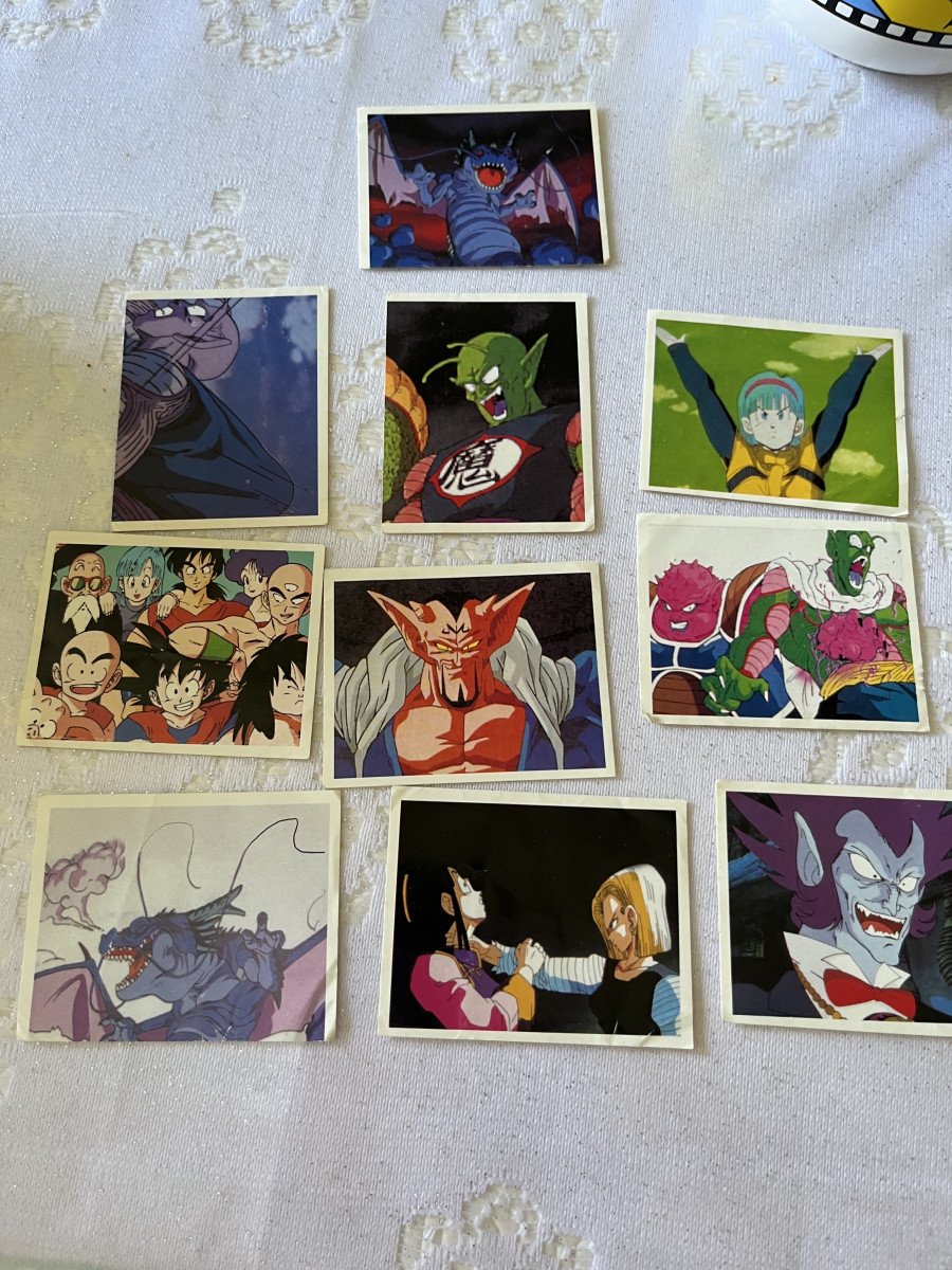 Lot de 10 images panini Dragonball