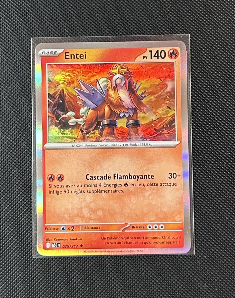 Carte Pokémon - Entei 25/217 - Holo - Héros Transcendants