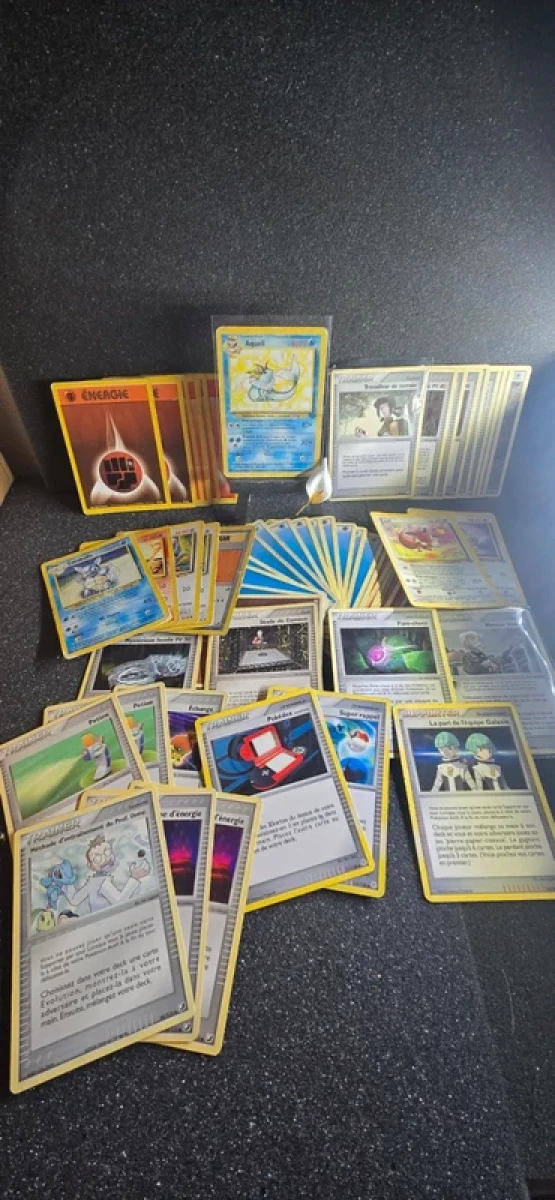 Gros lot de cartes Pokemon
