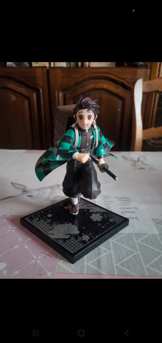 Figurine demon slayer tanjiro kamado  ichiban